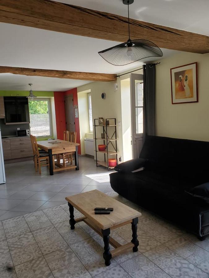 Les Fontaines Villa Laives Luaran gambar