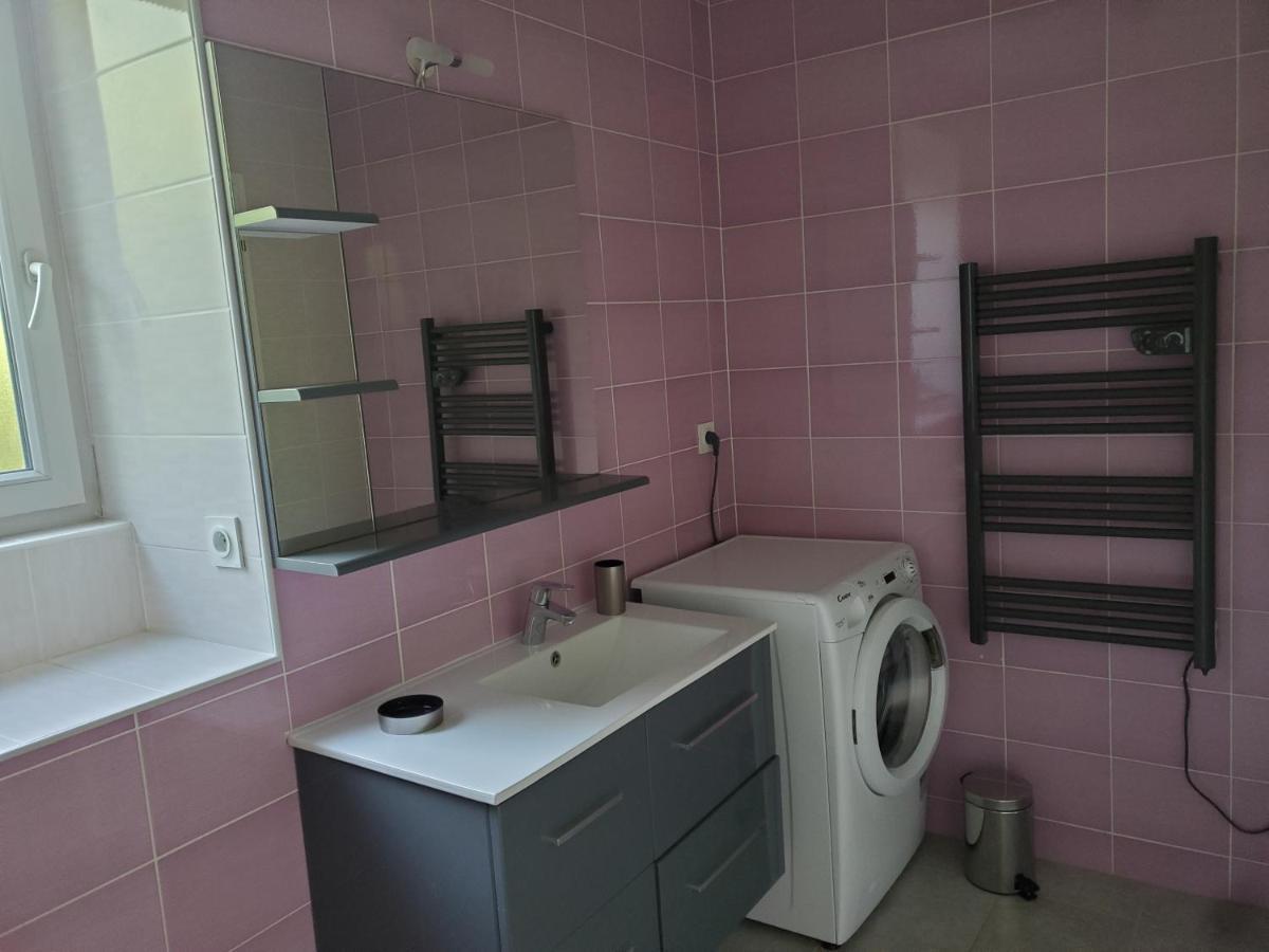 Les Fontaines Villa Laives Luaran gambar