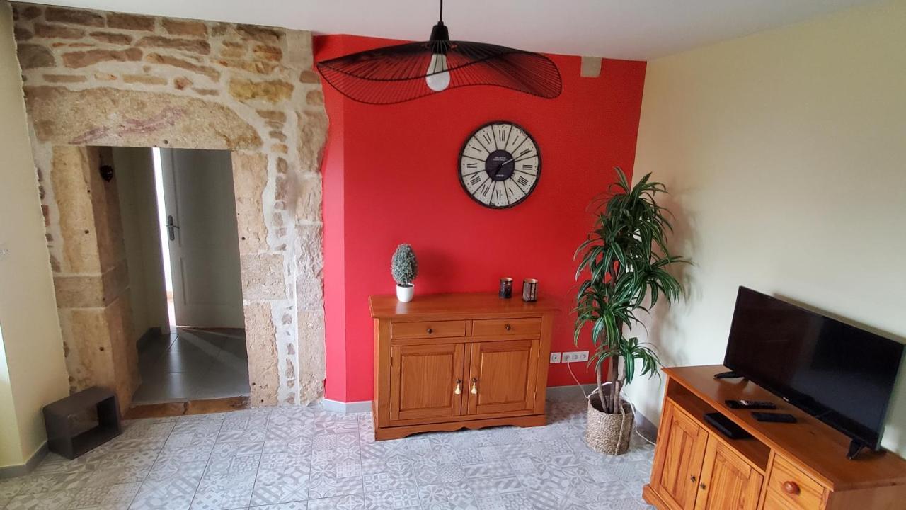 Les Fontaines Villa Laives Luaran gambar